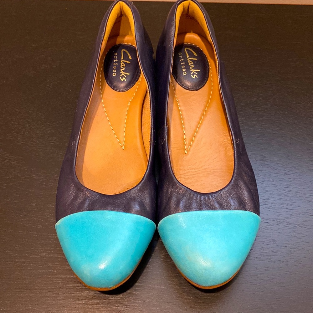 Clarks Navy and Turquoise Flats - Picture 2 of 6